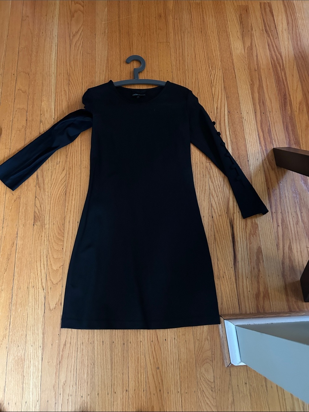 Cynthia Rowley Black Long-Sleeve Shift Dress with Button-Sleeve Detail